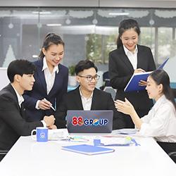 Trân trọng nhân tài trên mọi miền tổ                                                                 quốc.